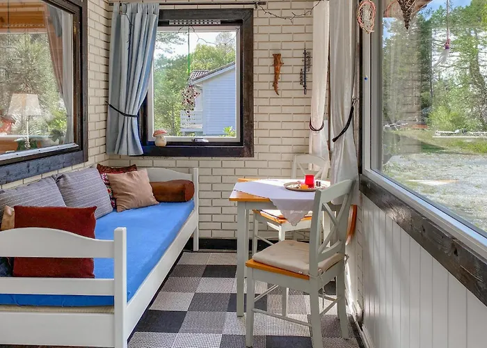 3 Bedroom In Сasa de vacaciones Florø