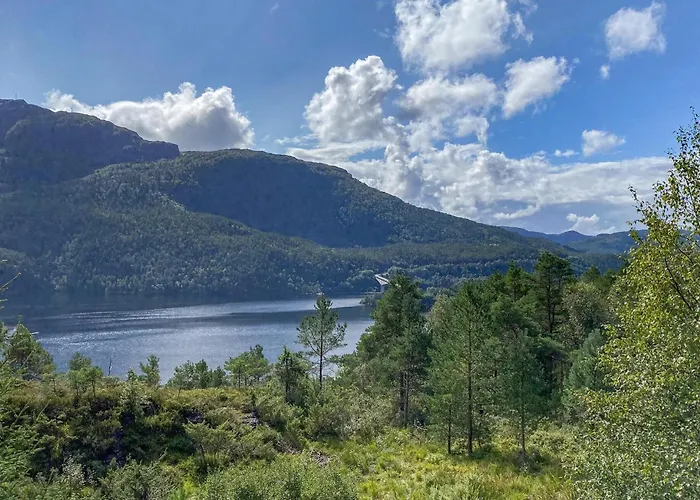 3 Bedroom In Florø