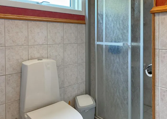 3 Bedroom In Сasa de vacaciones Florø