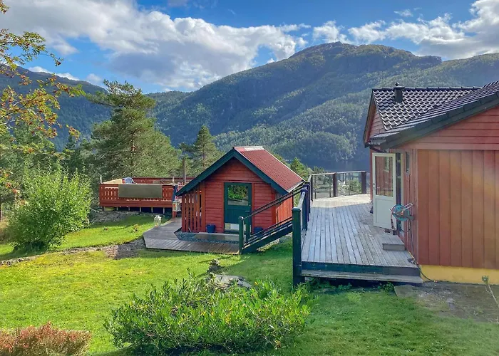 3 Bedroom In Сasa de vacaciones Florø